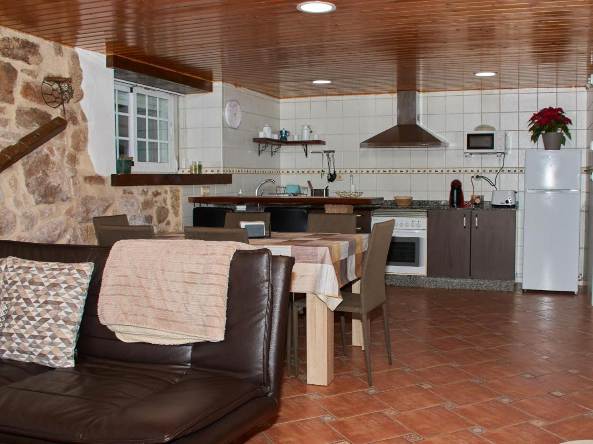 Апартаменты Casa A Coruxa Сан-Сальвадор-де-Пойо Экстерьер фото
